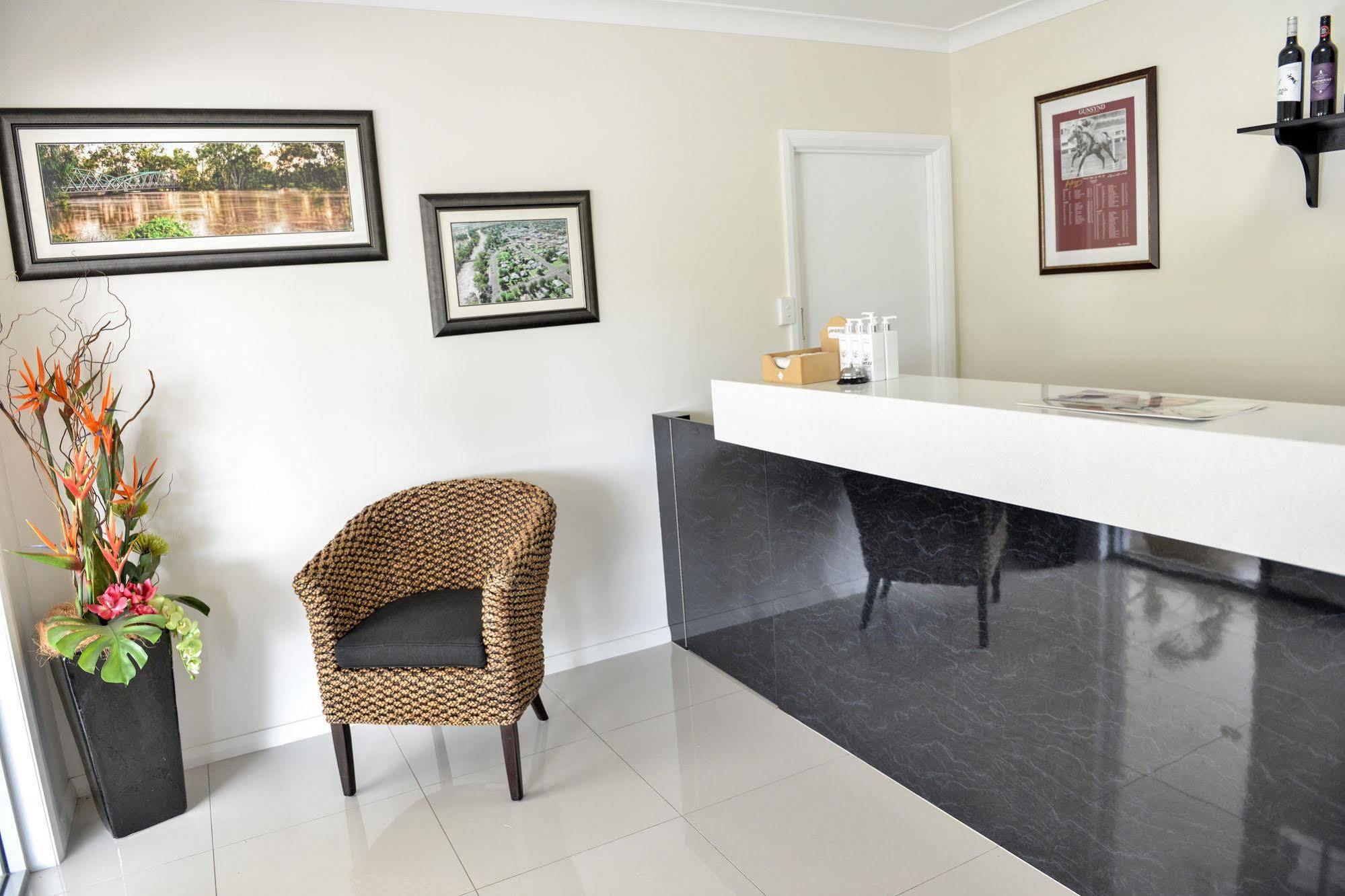 Pioneer Motel Goondiwindi Ngoại thất bức ảnh