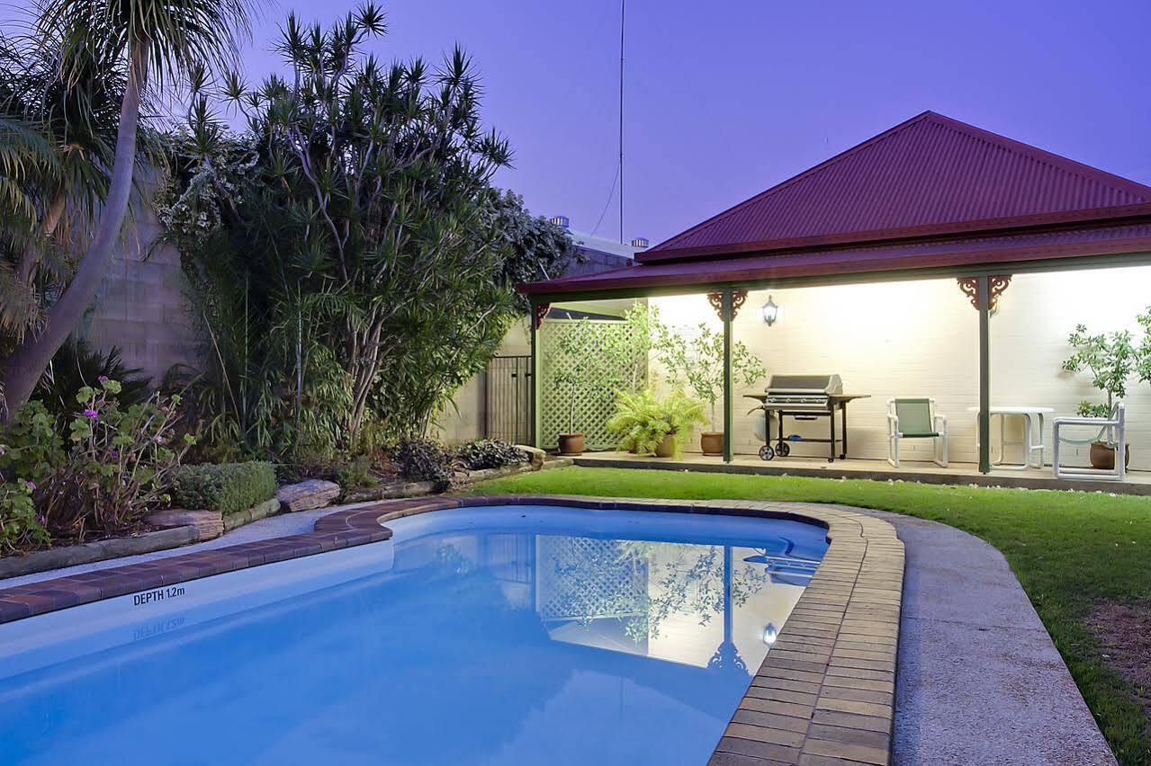 Pioneer Motel Goondiwindi Ngoại thất bức ảnh